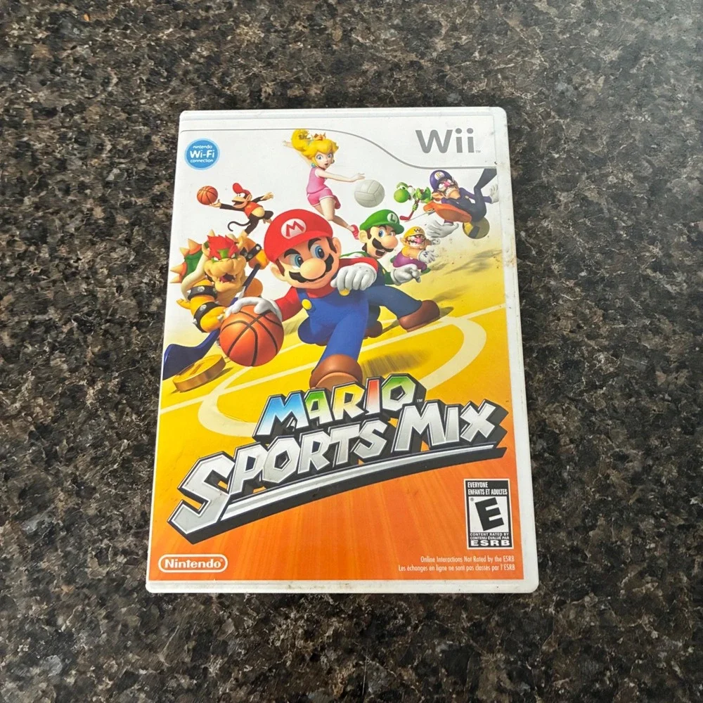 Mario Sports Mix Nintendo Wii Game Complete with Manual